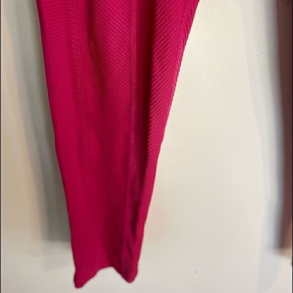 NEW Free People Movement Pink Texture Side Pockets High Rise Leggings.Size M - Picture 11 of 15